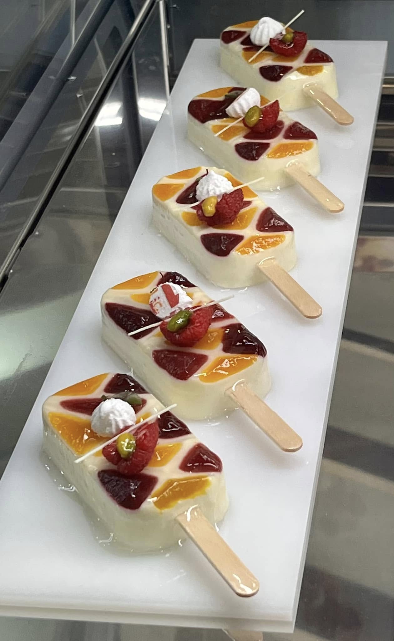 Stecchi di frutta